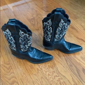 NEW Leather Western Justin Boots with Embroidery